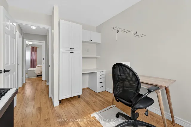 Additional image 23 of 11 Harrisford St Unit 122