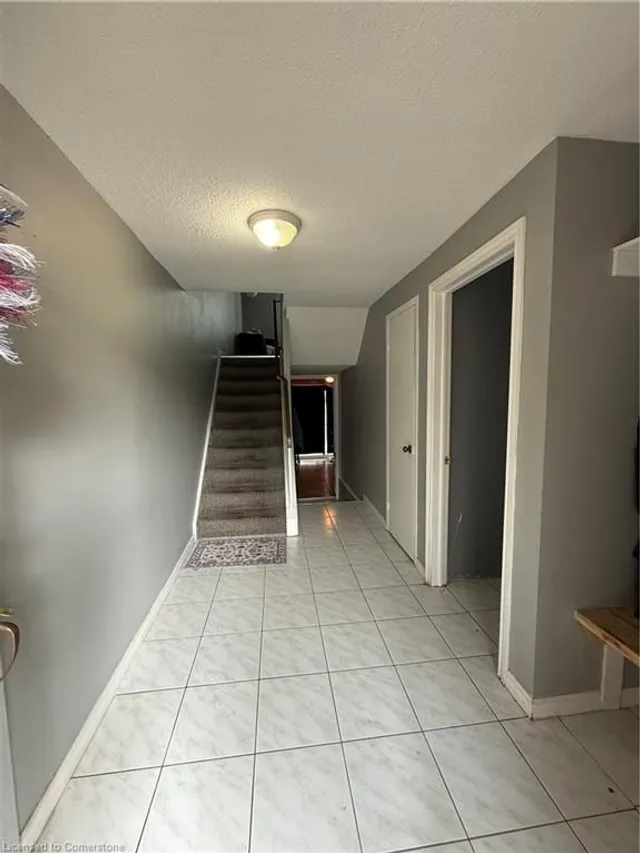 Additional image 4 of 1250 Limeridge Rd Unit 11