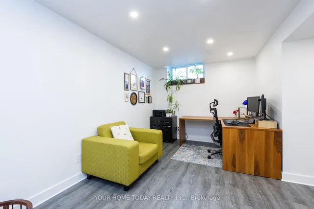 Additional image 35 of 50 Donna Dr