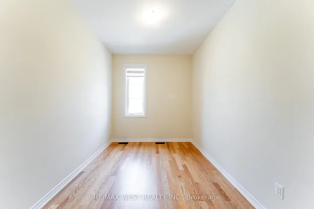 Additional image 30 of 1424 National Common