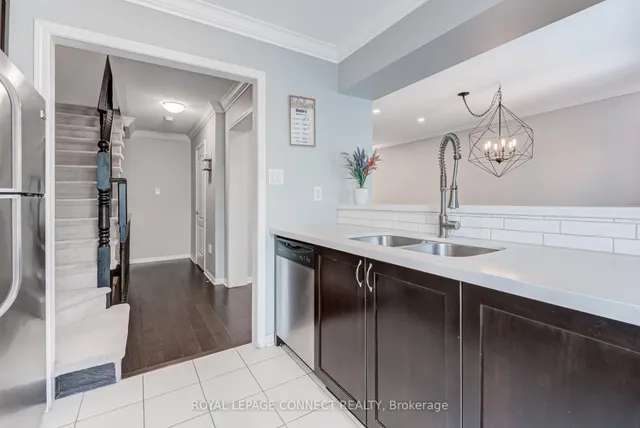 Additional image 9 of 223 Woodley Cres