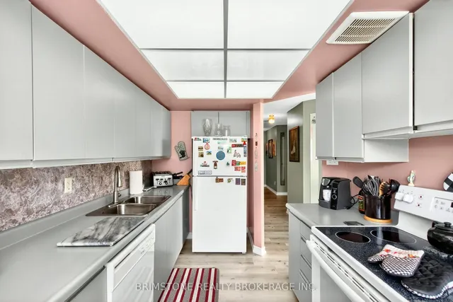 Additional image 15 of 26 Hanover Rd Unit 202