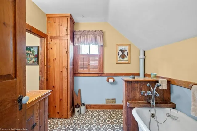 Additional image 46 of 314 Delaware Ave