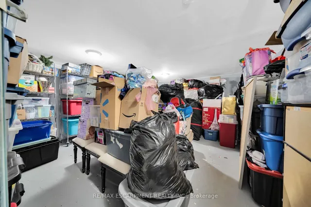 Additional image 30 of 2 Tyler Dr