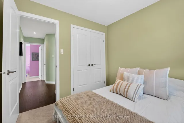 Additional image 37 of 35 PURNELL Dr