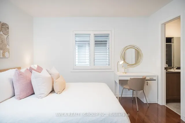 Additional image 35 of 319 Bessborough Dr