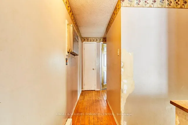 Additional image 22 of 20 Hayden Crt
