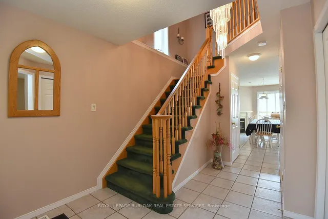 Additional image 19 of 4002 Jarvis Cres