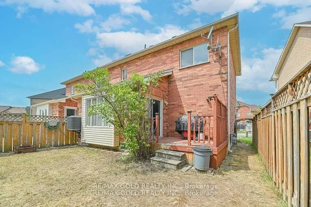 Additional image 36 of 43 Giraffe Ave