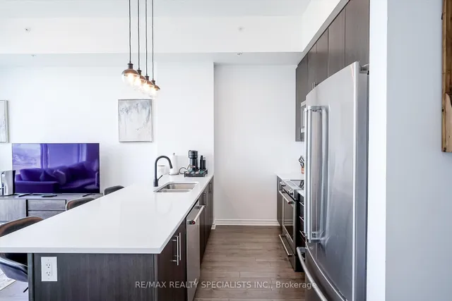 Additional image 9 of 150 Oak Park Blvd Unit 513