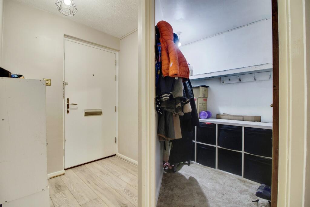 Additional image 2 of Hollyfield, HATFIELD