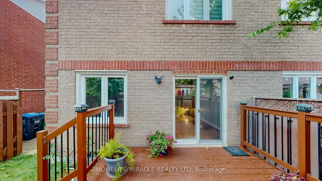 Additional image 34 of 36 Mannel Cres