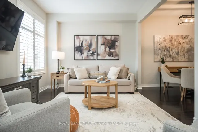 Additional image 15 of 315 Bessborough Dr