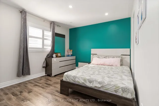 Additional image 26 of 43 Schooner Dr