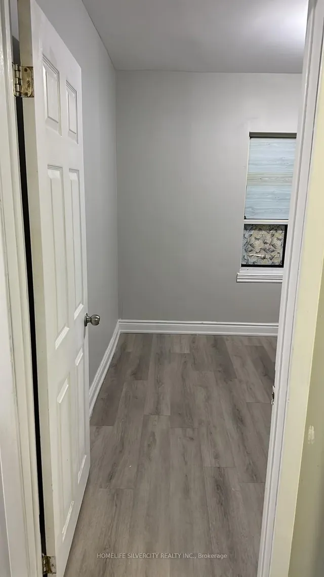 Additional image 13 of 1 Studley St