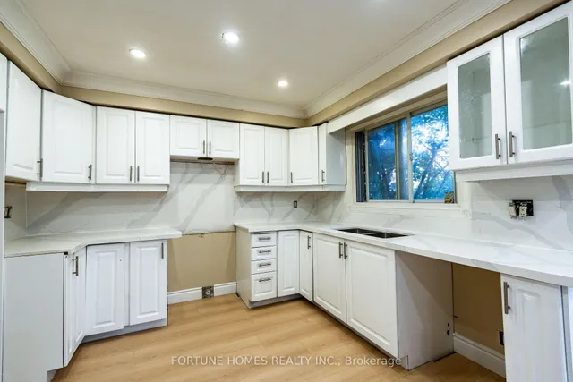 Additional image 12 of 90 Major William Sharpe Dr