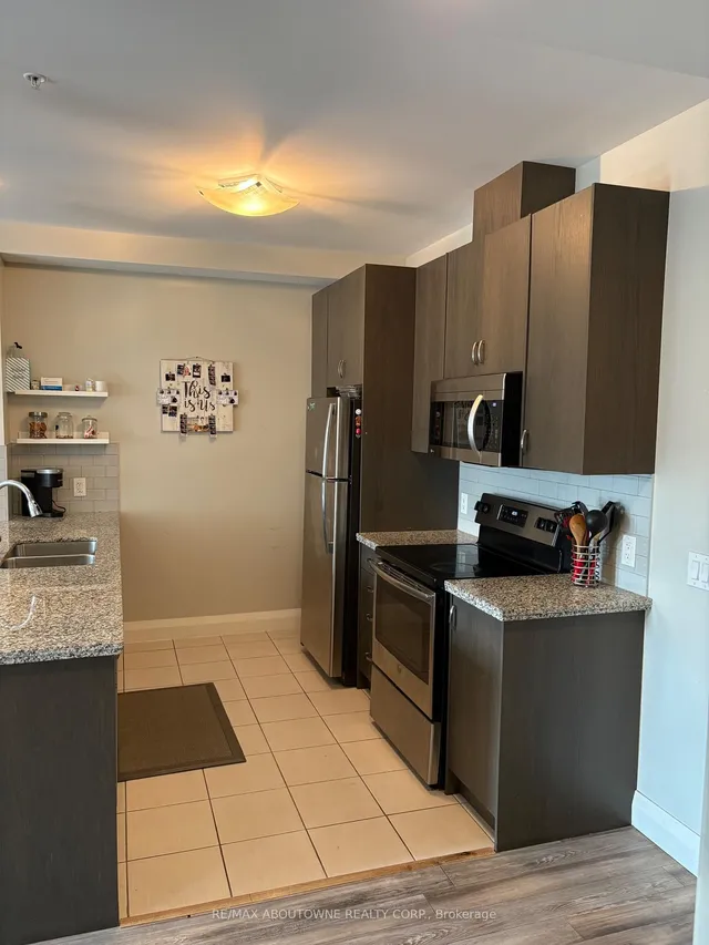 Additional image 5 of 118 King St Unit 419