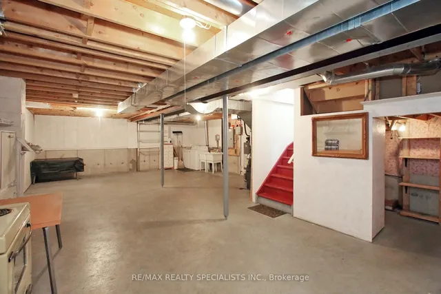 Additional image 24 of 5 Todmorden Dr