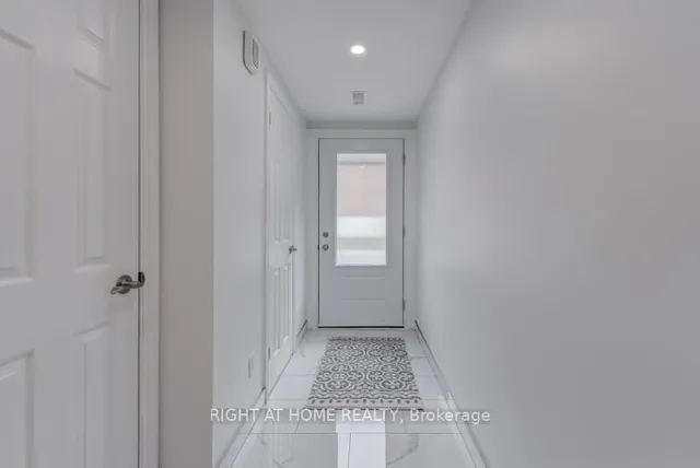 Additional image 2 of 30 Heslop Rd Unit 39