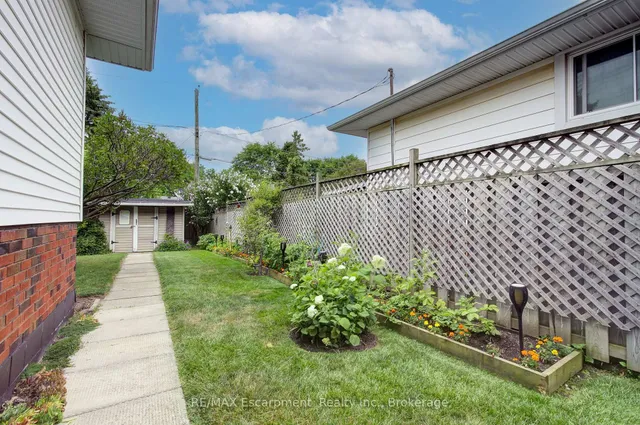 Additional image 36 of 2410 Tait Ave