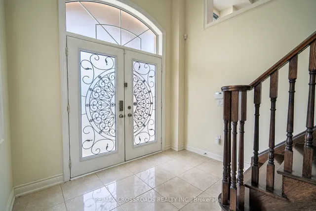 Additional image 6 of 119 Russell Creek Dr