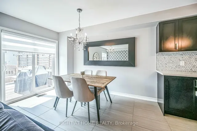 Additional image 15 of 95 Penny Lane