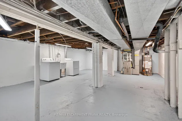 Additional image 41 of 84 RAY St