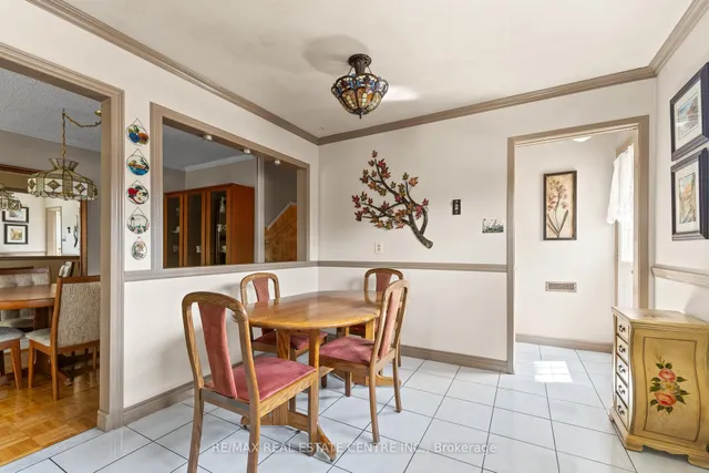 Additional image 14 of 48 Marblehead Cres