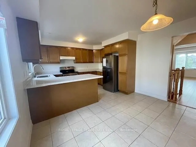 Additional image 12 of 11 Signature Lane