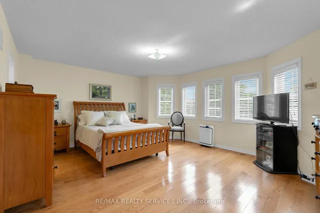 Additional image 24 of 15 Sweet Briar Lane