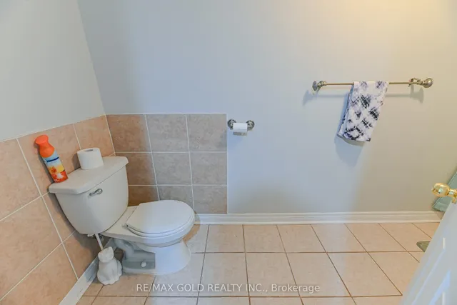 Additional image 43 of 63 Hiberton Cres