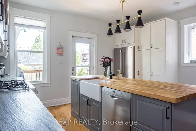 Additional image 16 of 14 Chatham St