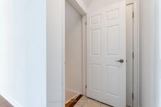 Additional image 33 of 12 EMICK Dr