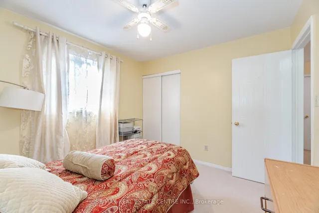 Additional image 35 of 37 Ravenswood Dr