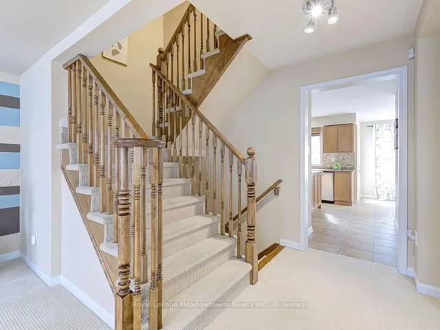 Additional image 20 of 220 Magurn Gate