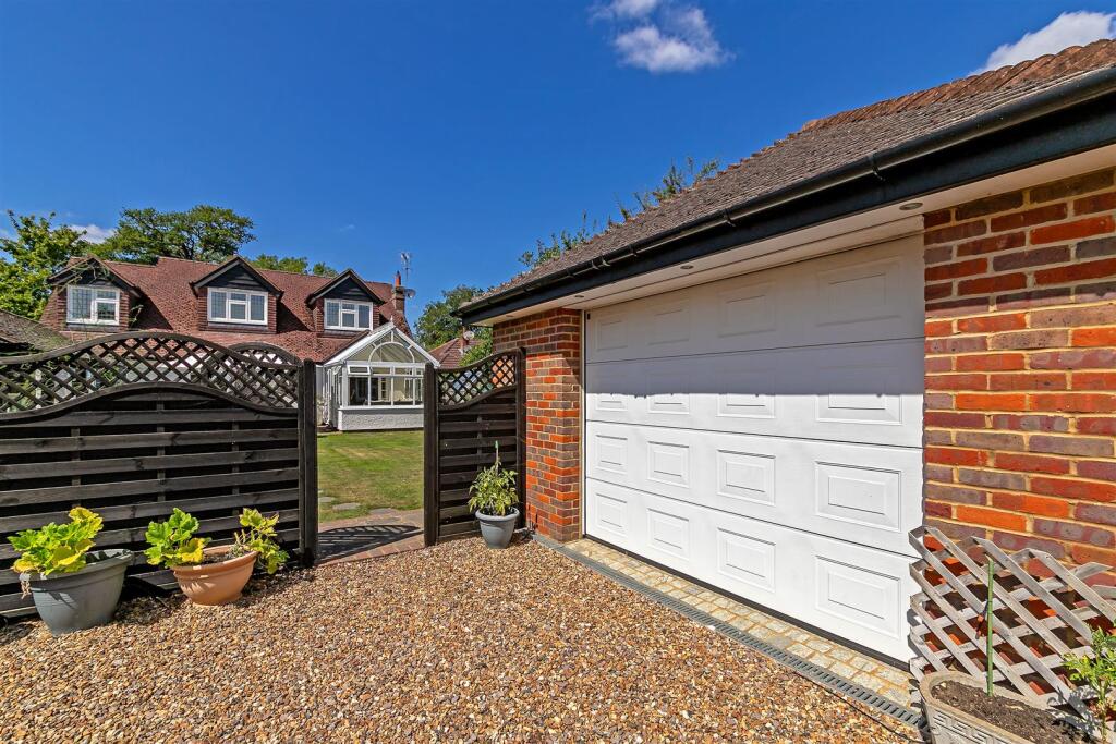 Additional image 27 of Park Street Lane, Park Street, St. Albans