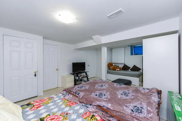 Additional image 38 of 21 Juniper Cres