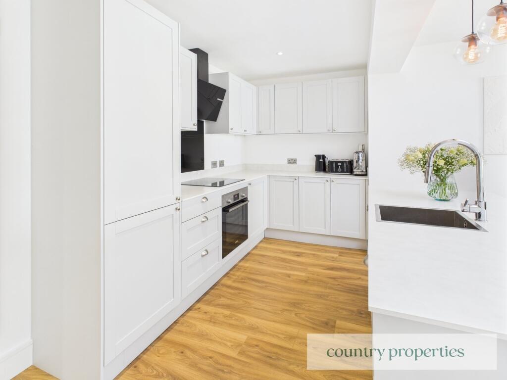 Additional image 6 of Howlands, Welwyn Garden City, AL7