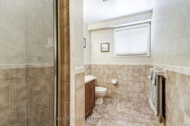 Additional image 31 of 1240 Thorpe Rd