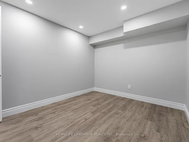 Additional image 34 of 54 Sanford Cres