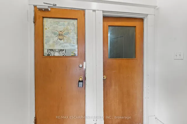 Additional image 6 of 14 Norway Ave