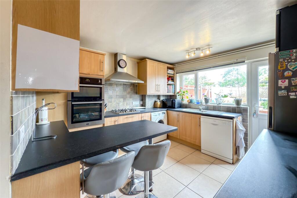 Additional image 3 of Langley Grove, Sandridge, St. Albans, Hertfordshire, AL4