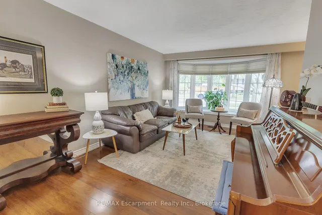 Additional image 5 of 2410 Tait Ave