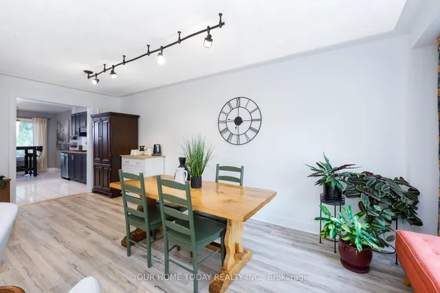 Additional image 49 of 50 Donna Dr