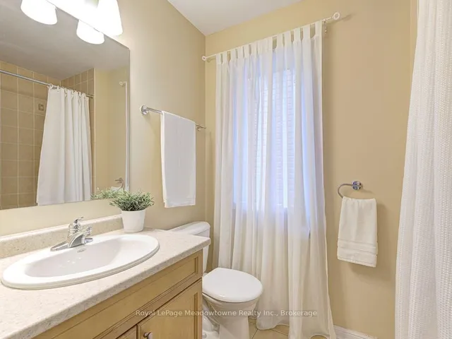 Additional image 48 of 220 Magurn Gate