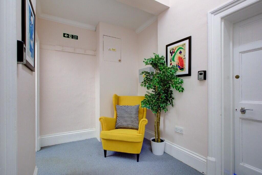 Additional image 10 of West Common, Harpenden, Hertfordshire, AL5