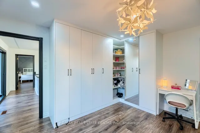 Additional image 40 of 4 Earlidawn Crt