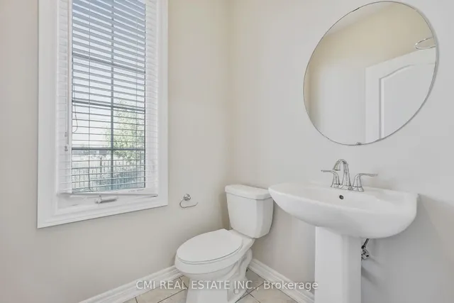 Additional image 33 of 40 Spokanne St