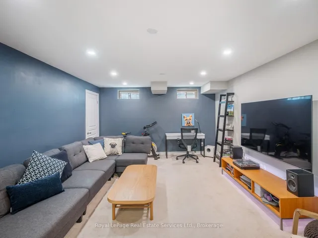 Additional image 35 of 431 Athabasca Common