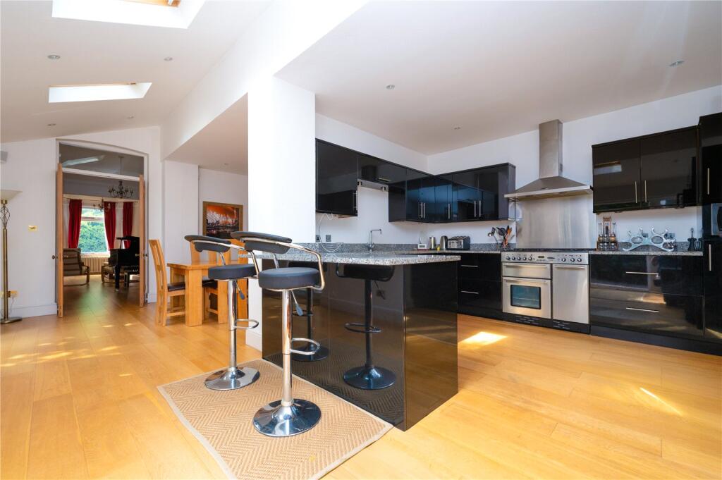 Additional image 4 of Alma Road, St. Albans, Hertfordshire